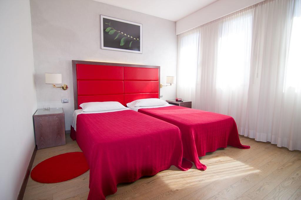 Hotel Alan Anzola dell'Emilia Exteriér fotografie