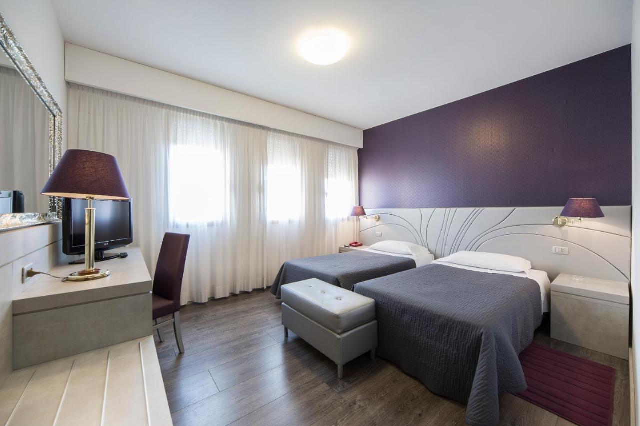 Hotel Alan Anzola dell'Emilia Exteriér fotografie